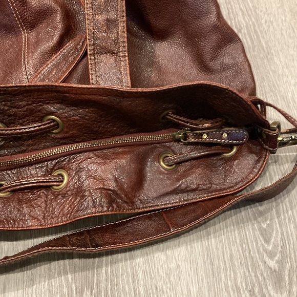 Artisan brown leather bag - Picture 7 of 9